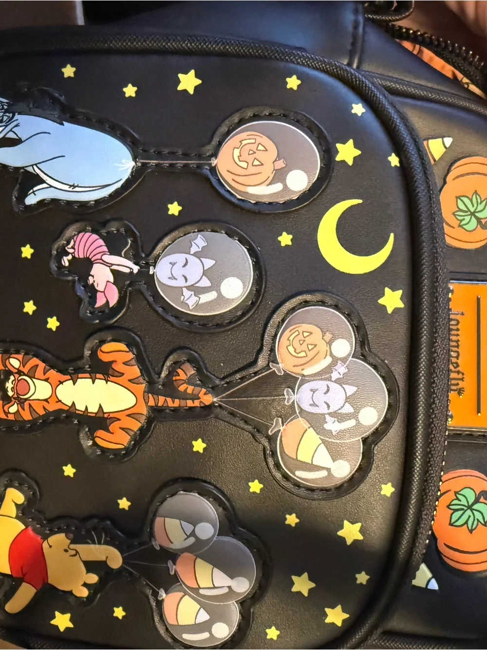 Loungefly crossbody - Winnie the Pooh Halloween Balloons - Glow-in-the-dark
